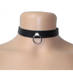 Lederhalsband mit Spitznieten 1 reihig mit Ring